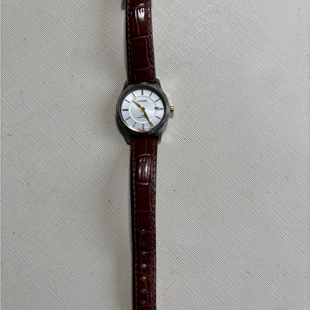 Pulsar Silver and Brown Watch - Picture 2 of 3
